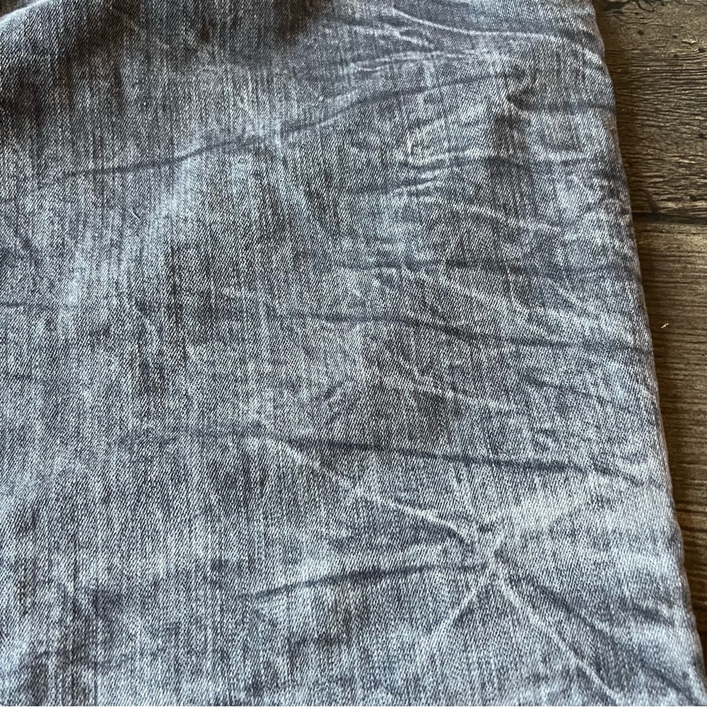 Rock Revival Men's Mike Biker Grey Wash Denim Jeans Size 38x32 - Picture 7 of 9